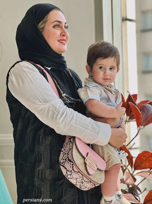 دیدنی‌ترین قاب عاشقانه؛ یاسمن شاه‌حسینی زن زیبا و محجبه پدرام کریمی در کنار پسر دلبندش / عکسی پر از آرامش و زیبایی